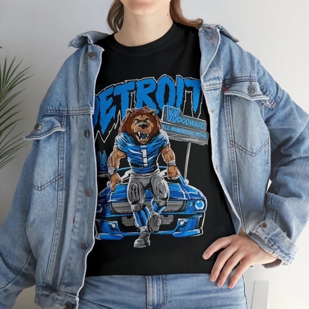 Detroit Football Shirt Fan Gift 90s Retro Graphic Tee